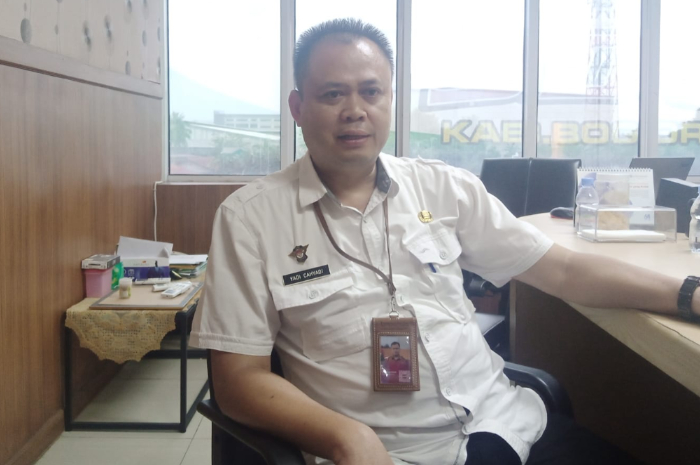 Kepala Pusat Pengelolaan Pendapatan Daerah Wilayah (P3DW) Kabupaten Bogor Badan Pendapatan Daerah Provinsi Jawa Barat, Yadi Cahyadi saat dimintai keterangan.
