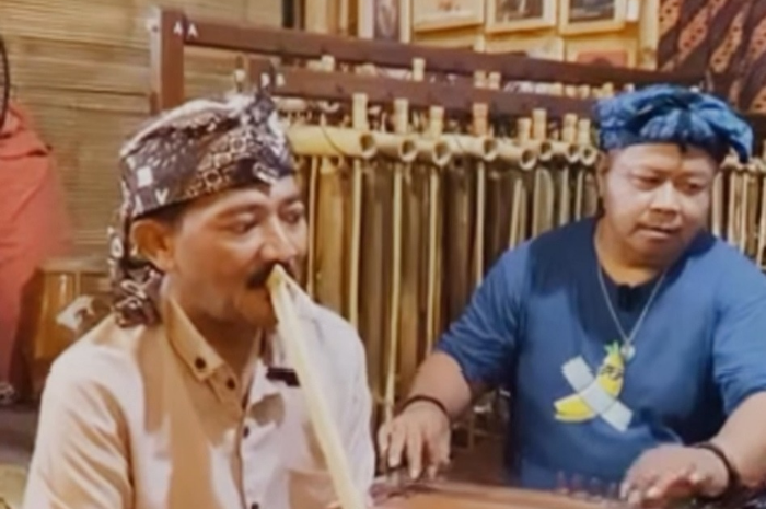 Saung Kalingga, tempat pelestarian budaya lokal di Bogor.