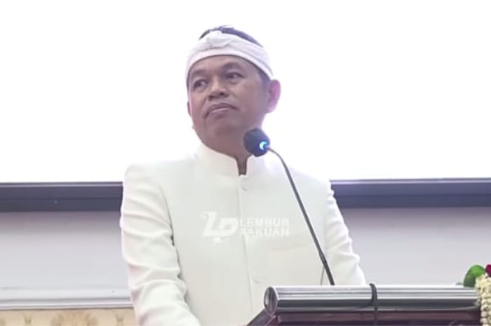 Gubernur Jawa Barat Dedi Mulyadi ungkap perbedaan anak orang miskin dulu dan sekarang.