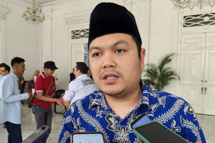 Ketua KPU Kota Bogor M Habibi Zaenal Arifin usai menemui Wali Kota Bogor Dedie A Rachim dan Wakil Wali Kota, Jenal Mutaqin.