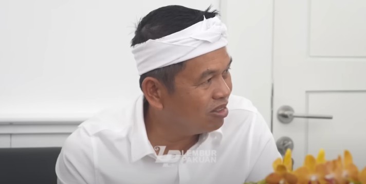 Gubernur Jawa Barat Dedi Mulyadi mengungkapkan aspek yang rusak di dunia pendidikan Indonesia