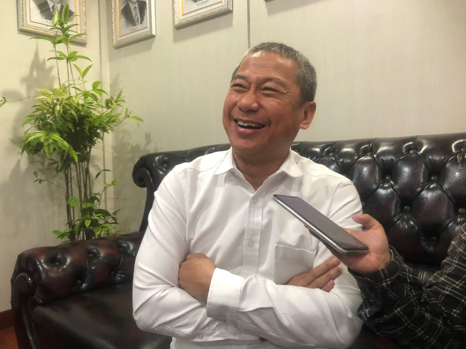 Kadisdik Kota Bogor, Herry Karyadi usai dimintai keterangan soal penggunaan dana BOS.