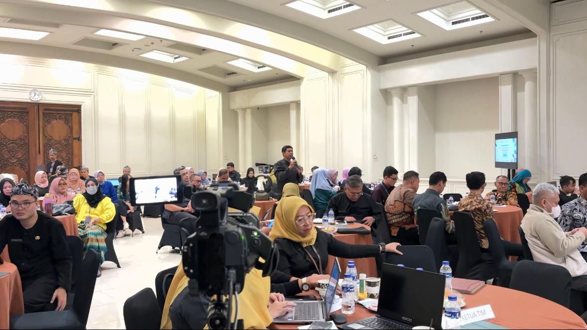 Sejumlah ASN yang mengikuti Forum Konsultasi Publik.