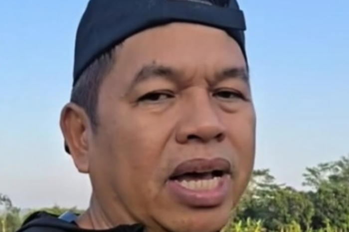 Gubernur Jawa Barat Dedi Mulyadi merespons video seorang siswi dari Sumatera Utara yang berhenti sekolah, diduga karena tidak bisa ikut study tour.