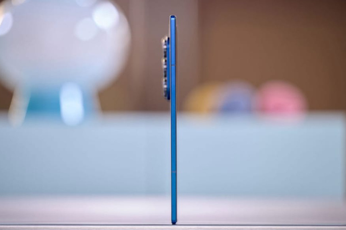 Desain Samsung Galaxy Z Flip7 yang lebih ringkas