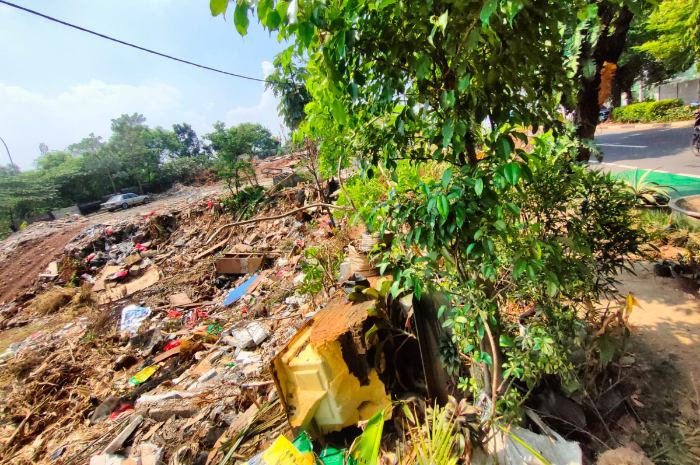 Kondisi lokasi penertiban bangunan liar di Jalan Juanda Kota Depok Rabu 30 Juli 2025.