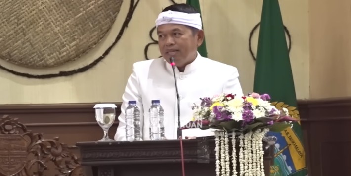 Gubernur Jawa Barat Dedi Mulyadi menyampaikan capaian investasi di Jabar