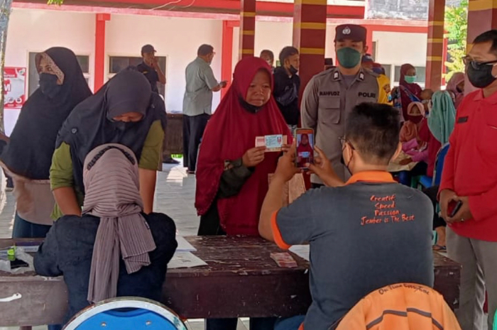 Cek Daftar 5 Bansos Cair Agustus 2025