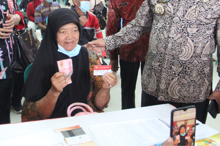 Cek rekening BNI hari ini, dana Rp650 Ribu masuk.