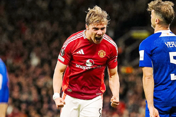 Rasmus Hojlund, striker muda Manchester United.