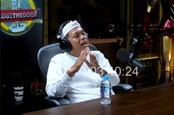 Gubernur Jawa Barat, Dedi Mulyadi mengungkapkan alasannya aktif di media sosial.