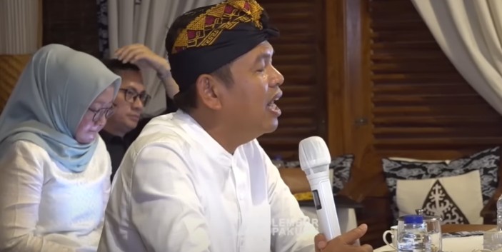 Gubernur Jawa Barat Dedi Mulyadi menyebutkan alasan bantuan untuk kabupaten dan kota ditunda