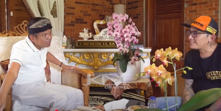 Gubernur Jawa Barat Dedi Mulyadi meminta Kades Hoho untuk tidak mencari masalah
