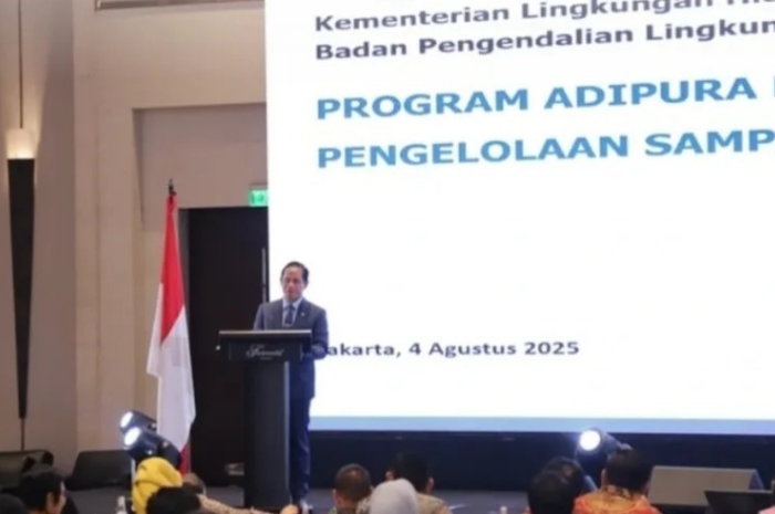 Menteri Lingkungan Hidup memberikan pemaparan kebijakan dan pelaksanaan Adipura tahun 2025