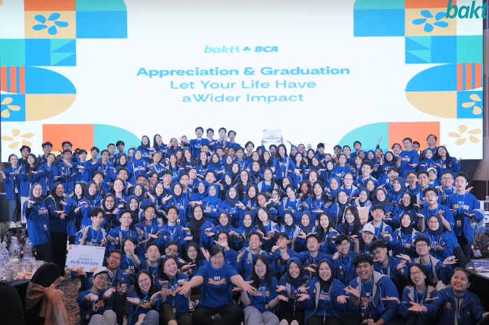 Beasiswa bakti BCA yang berikan UKT untuk mahasiswa.