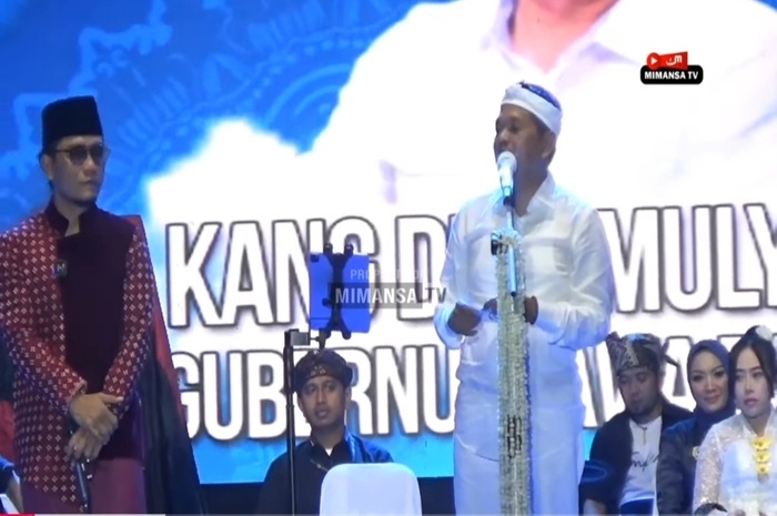 Gubernur Jawa Barat Dedi Mulyadi saat beri pidato di acara ulang tahun Gus Miftah.