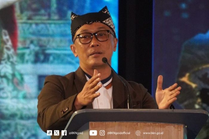 Kepala BKN Zudan Arif Fakrulloh dalam sharing session bertajuk &lsquo;Pendalaman Nilai-Nilai Organisasi&rsquo; bersama Menteri PANRB periode 2022&ndash;2024 Abdullah Azwar Anas&nbsp;beberapa waktu lalu.
