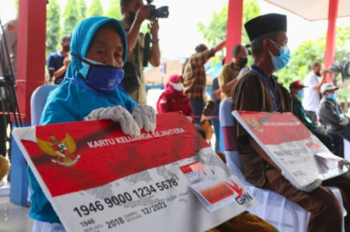 Bansos PKH BPNT Tahap 3 segera cair di wilayah prioritas berikut ini.