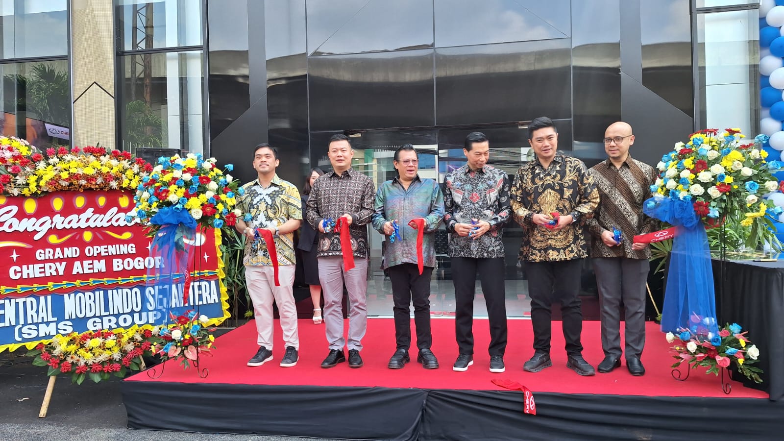 PERESMIAN: Grand Lounching dealer Cher Aem Bogor di Jalan Sholeh Iskandar, Kota Bogor, Jumat 8 Agustus 2025.