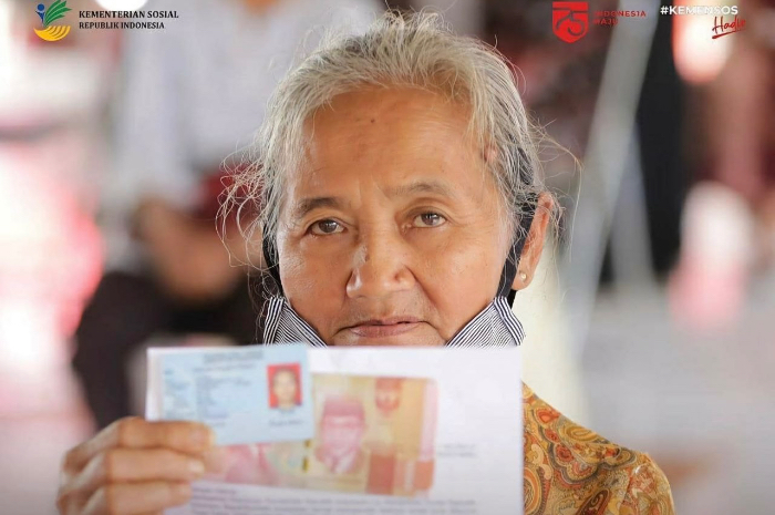 PKH, BPNT, penebalan sembako, dan BLT Dana Desa Agustus 2025 siap masuk rekening penerima.