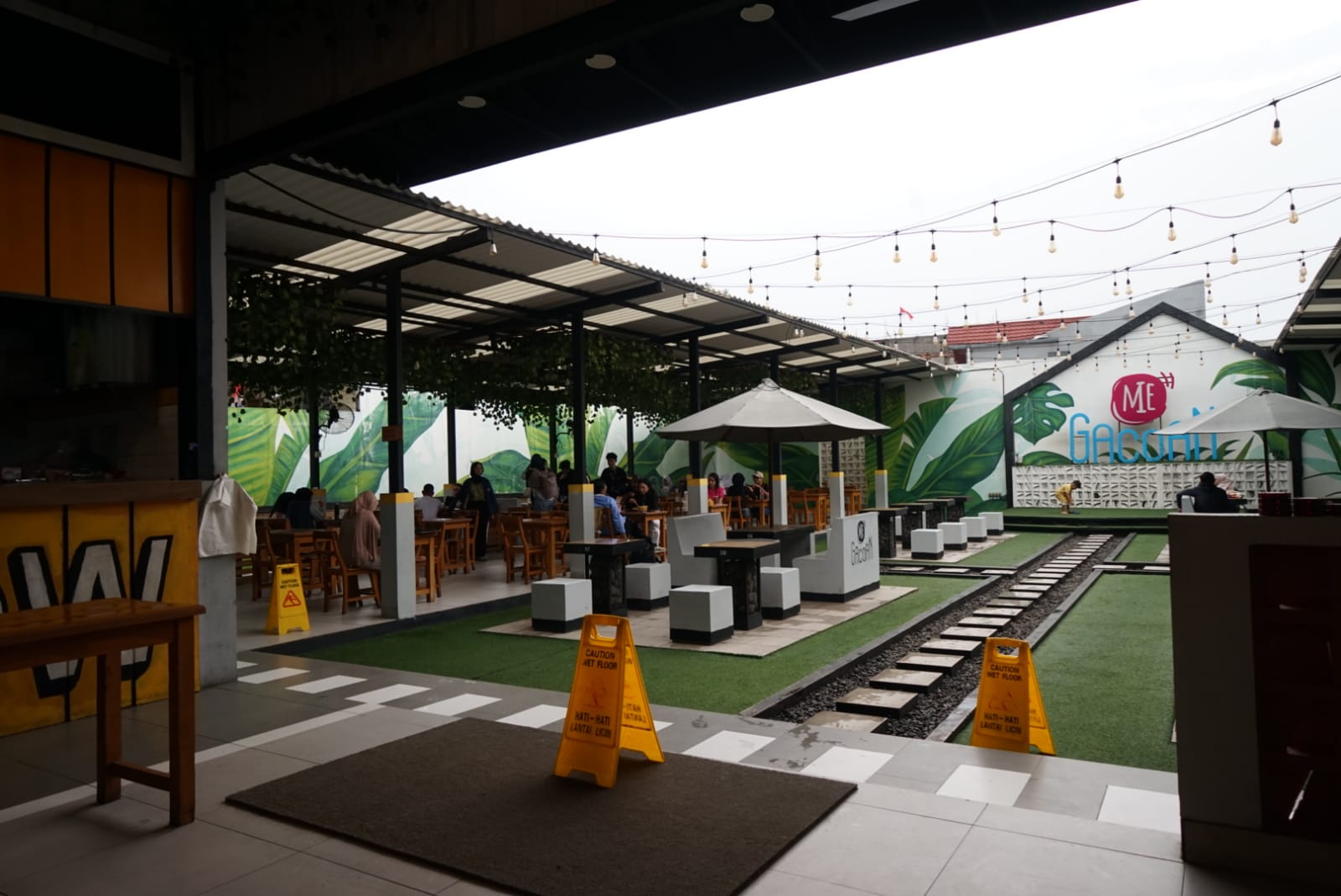 Mie Gacoan, Jalan Sholeh Iskandar, Kota Bogor.