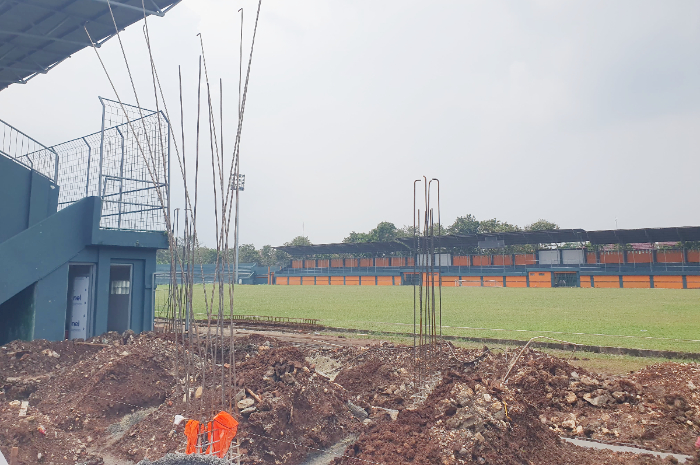 Renovasi Stadion Mini Cibinong, Kabupaten Bogor.