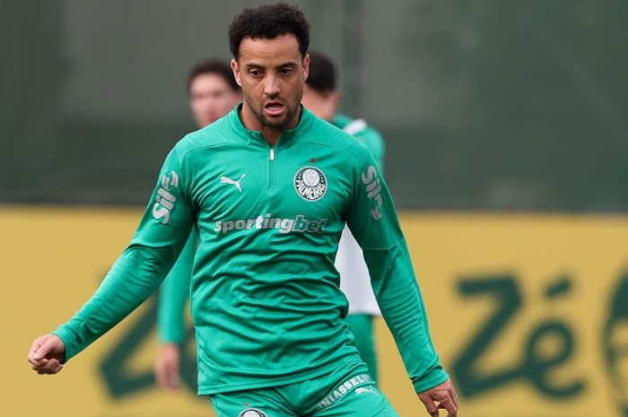 Para pemain Palmeiras saat latihan.