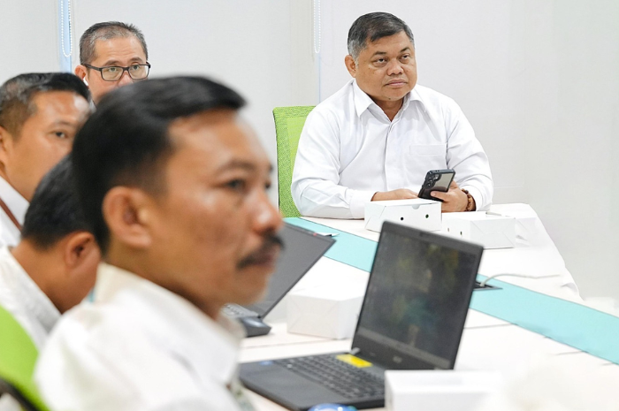 Suasana Penyusunan SKKNI Auditor Syariah di kantor Itjen Kementerian Agama beberapa waktu lalu.