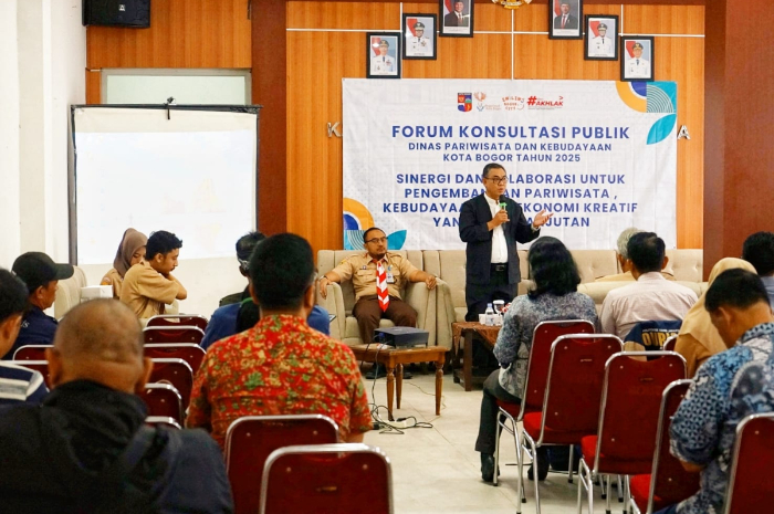 Forum Konsultasi Publik membahas tentang sektor pariwisata di Aula kantor Kecamatan Bogor Utara, Kamis 13 Agustus 2025. Tahun ini ditergetkan 15 juta wisatawan.