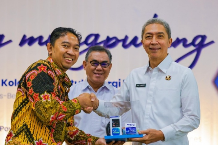 Wali Kota Bogor bersama perwakilan PHRI