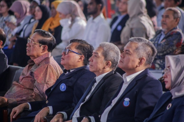 Wali Kota Bogor dan SBY saat menghadiri kuliah umum IPB