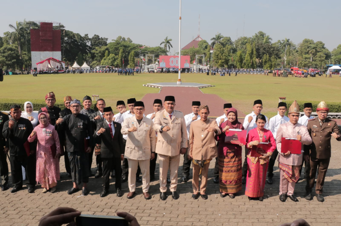 Bupati Bogor Rudy Susmanto usai upacara peringatan HUT ke-80 RI di Cibinong, Kabupaten Bogor, Minggu, 17 Agustus 2025.