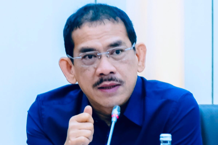 TEGAS : Anggota Komisi VI DPR RI, Asep Wahyuwijaya menyoroti keuangan KAI hingga perlindungan kepentingan publik di tengah beban proyek kereta cepat.