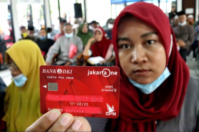 Cek Pencairan Kartu Anak Jakarta (KAJ) Rp300.000 di ATM Bank DKI