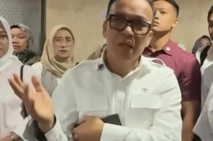 Wamenaker (Wakil Menteri Ketenagakerjaan), Immanuel Ebenezer ditangkap KPK