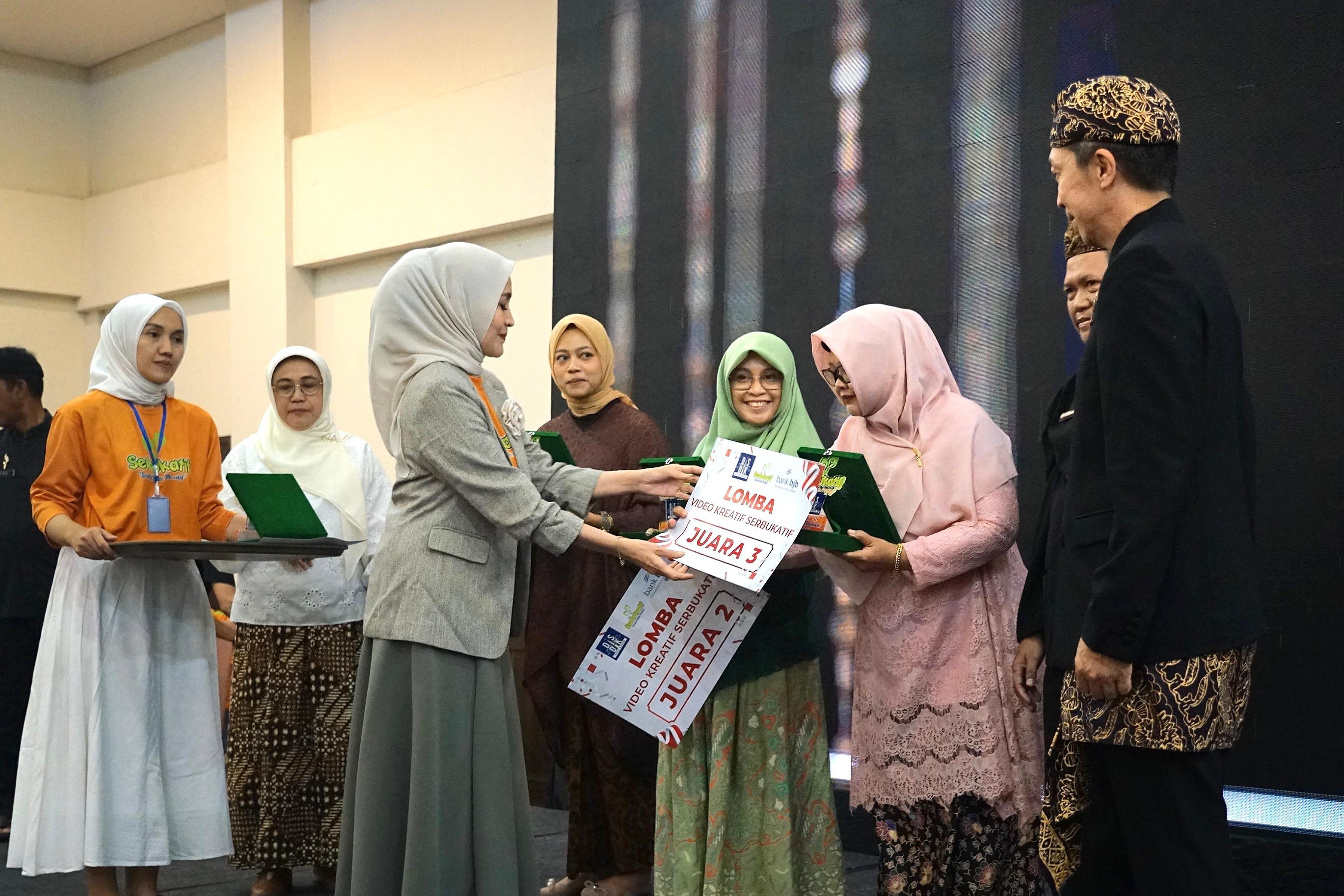 Aksi dan Implementasi Gerakan Seribu Kata Positif (Serbukatif) yang digelar di Ballroom Hotel Pajajaran Suite, Jalan Bogor Nirwana Residence, Kota Bogor, Kamis 21 Agustus 2025.