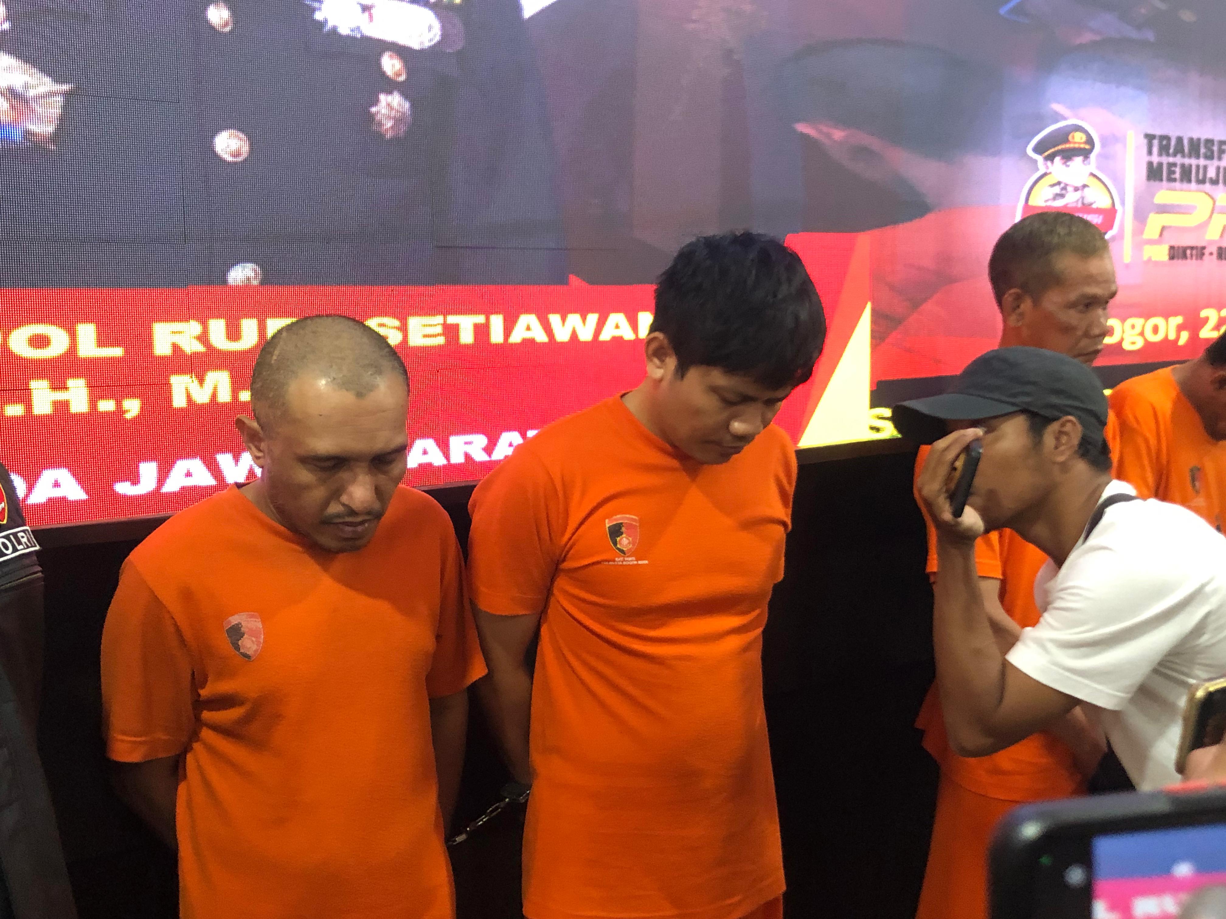 Kasatreskrim Polresta Bogor Kota saat merilis kasus penipuan polisi gadungan, Jumat 22 Agustus 2025.