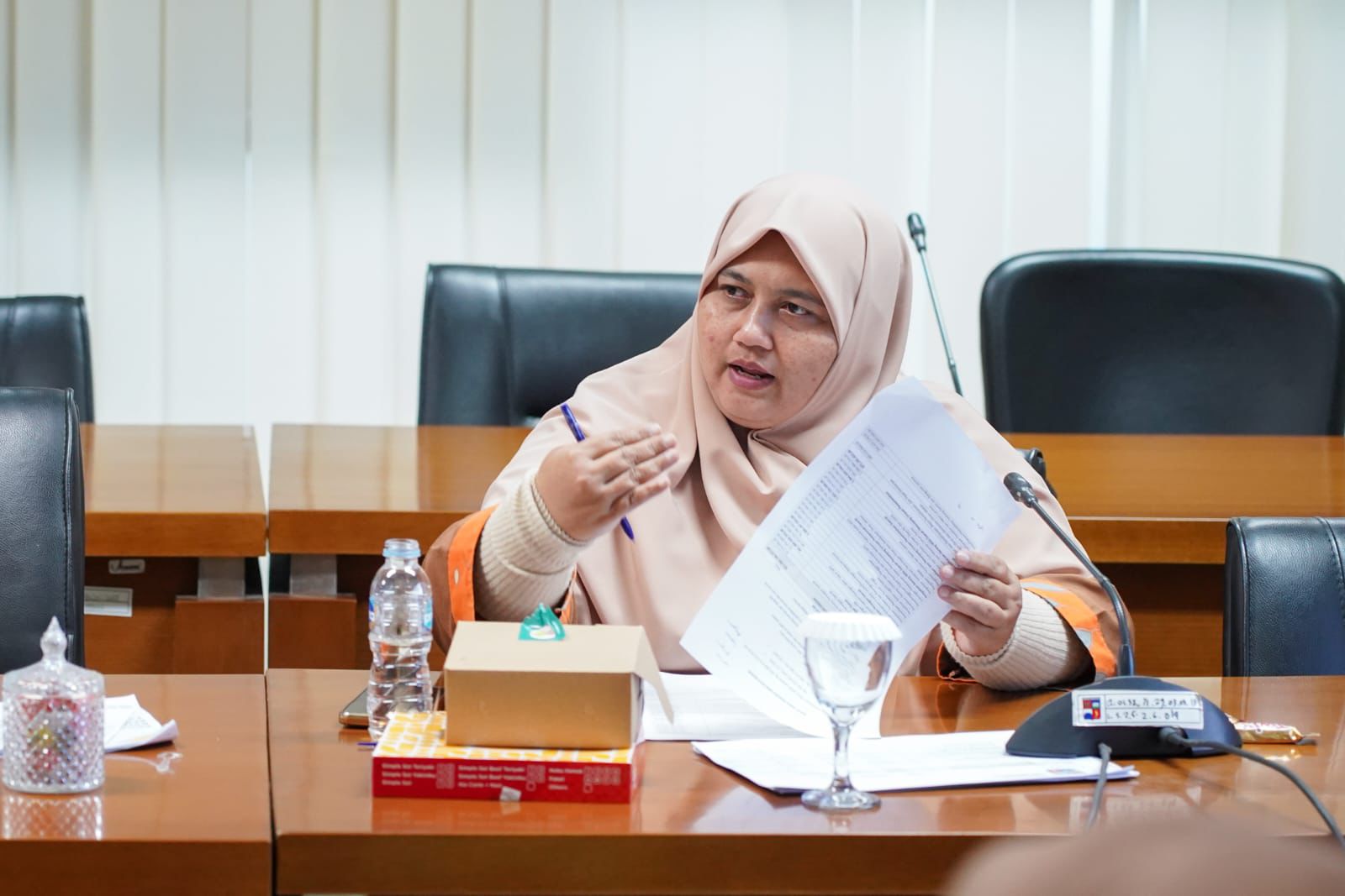 Anggota Bapemperda DPRD Kota Bogor, Endah Purwanti  menyampaikan soal kenaikan PBB-P2 di Kota Bogor.