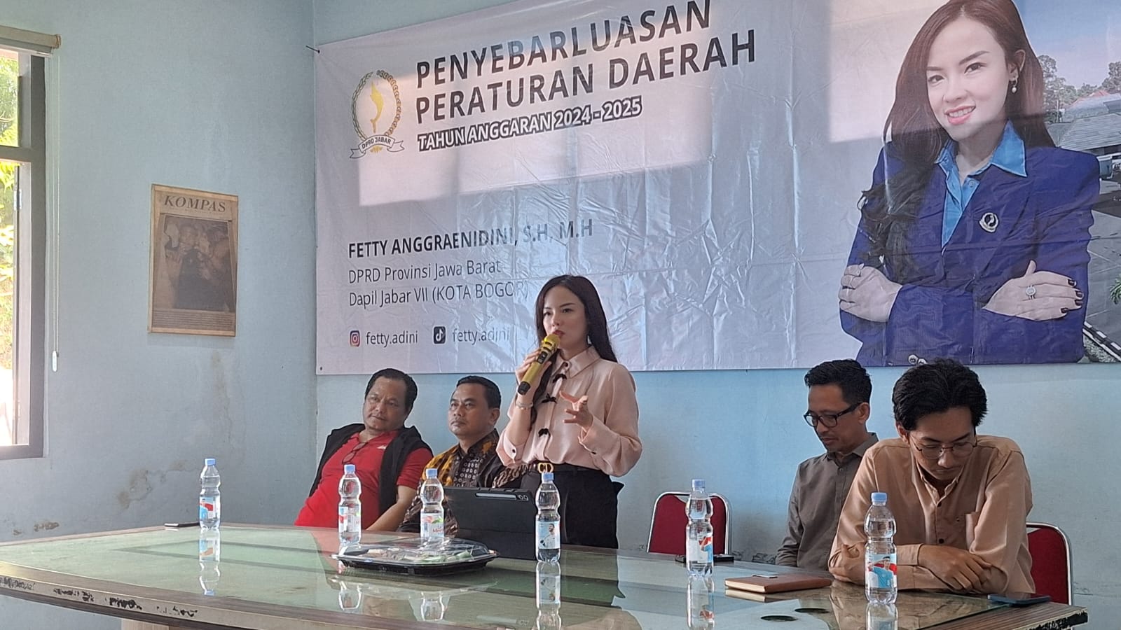 SOSIALISASI: Anggota DPRD Provinsi Jawa Barat, Fetty Anggraenidini sosialisasi Perda Nomor 8 Tahun 2016 tentang Pedoman Pelayanan Kepemudaan di kantor PWI Kota Bogor, pada Senin 25 Agustus 2025.