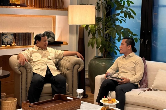 Presiden RI PRabowo Subianto bertemu dengan Miftah Maulana Habiburrahman atau Gus Miftah&nbsp;di Kartanegara, Jakarta.