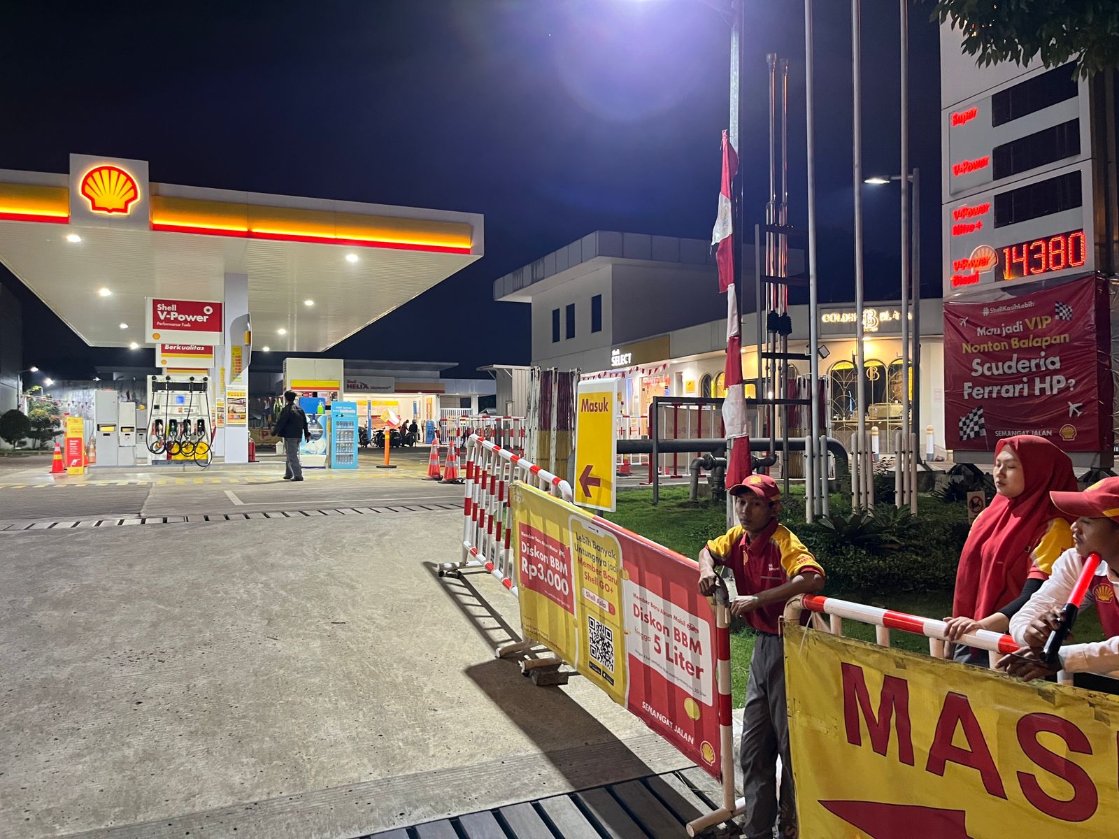 SPBU Shell dan BP Kota Bogor, mengalami kelangkaan BBM pada Rabu 27 Agustus 2025.