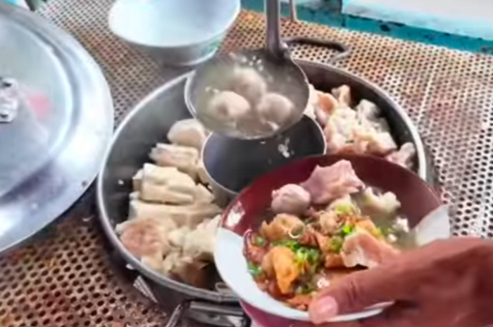 Bakso Malang Regina Pacis di Bogor yang cukup populer.
