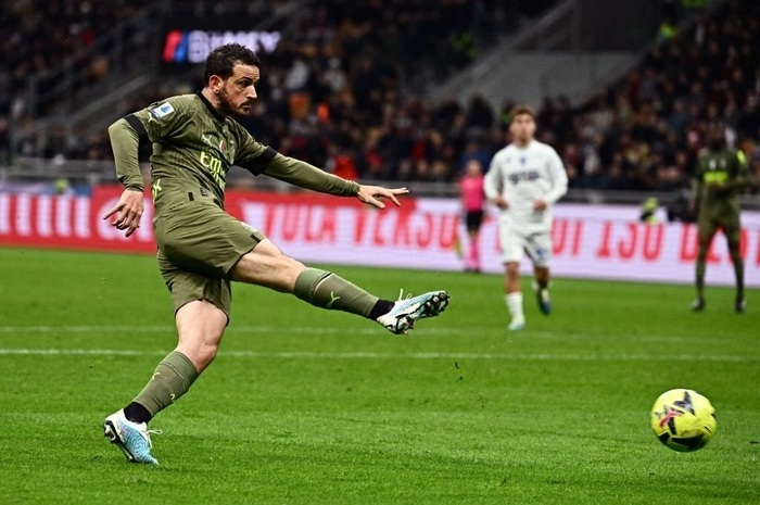 Alessandro Florenzi memutuskan gantung sepatu.