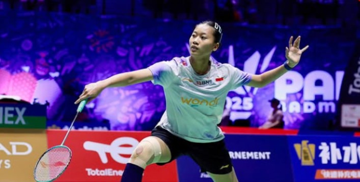 Putri Kusuma Wardani berhasil melenggang ke babak perempat final kejuaraan dunia BWF World Championships 2025
