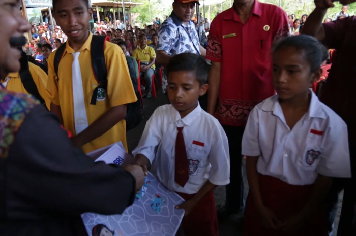 Beragam Jenis Bansos untuk Keluarga dengan Anak Sekolah Rakyat