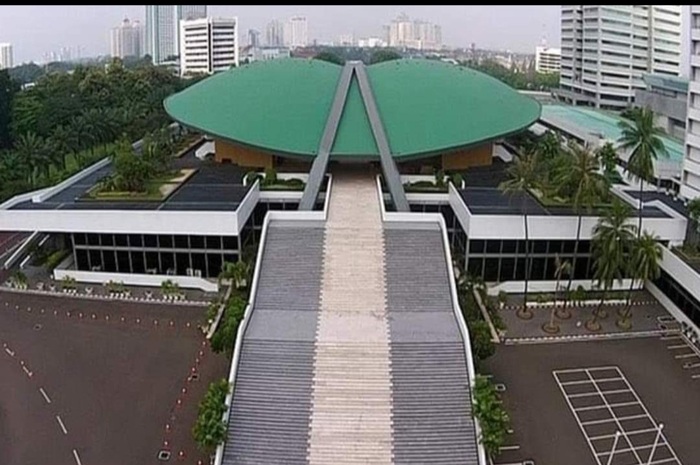 Gedung DPR.