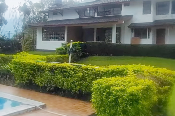 Villa Wibowo Syariah di Bogor