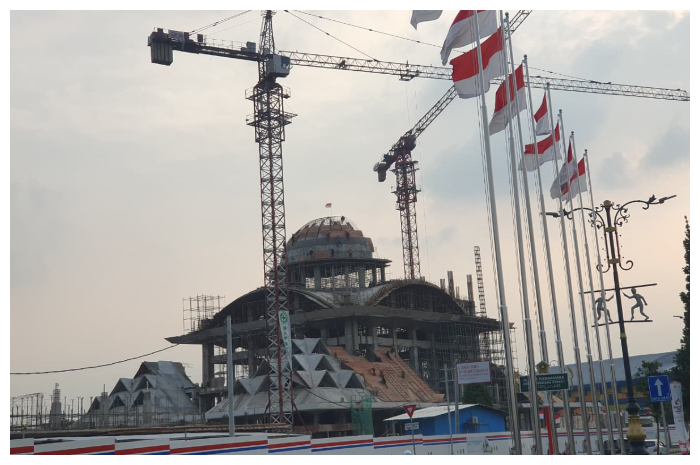 Masjid Raya Pakansari, Kabupaten Bogor yang saat ini tengah dibangun dan ditargetkan rampung bulam Desember 2025.