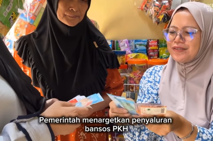 Ilustrasi penyaluran bansos PKH dan BPNT