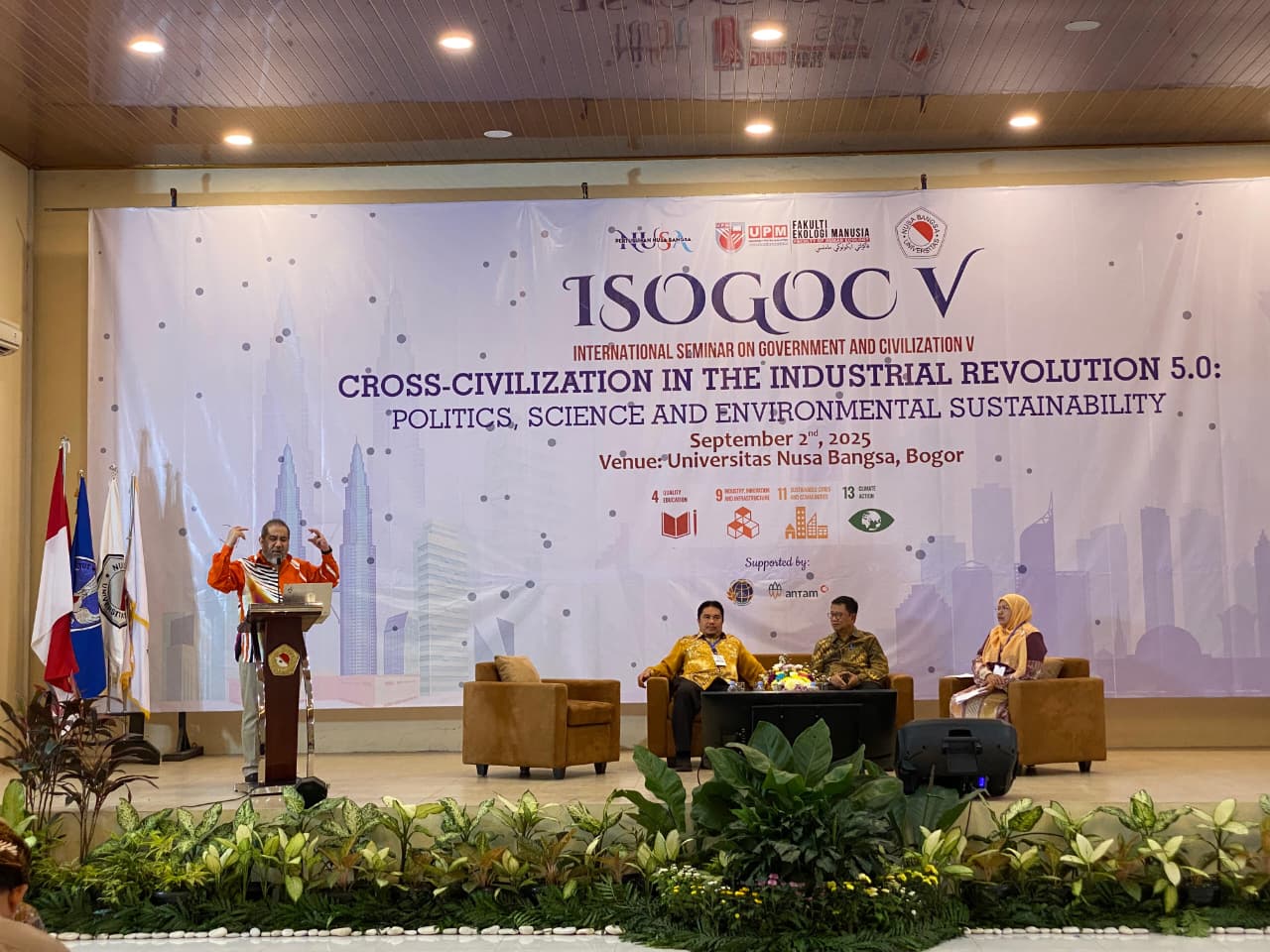 International Seminar On Goverment And Civization di Universitas Nusa Bangsa Bogor, Selasa 2 September 2025.